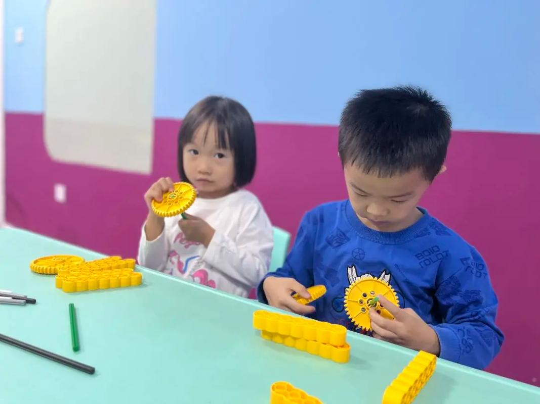 玩积木对幼儿的发展有什么好处