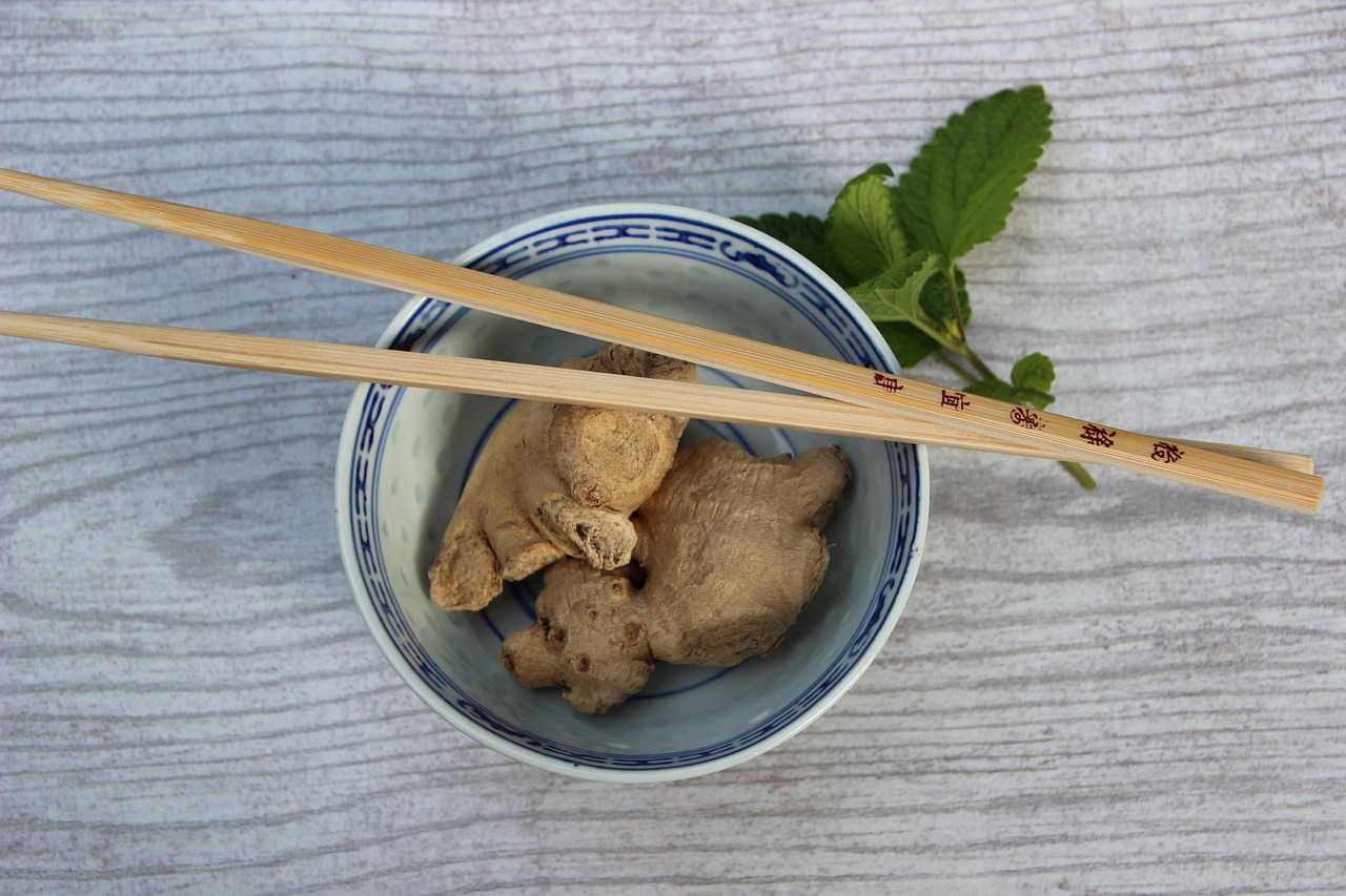 探索传统美食的新风尚，麻油姜末炒鸡蛋的家常做法与创意变奏