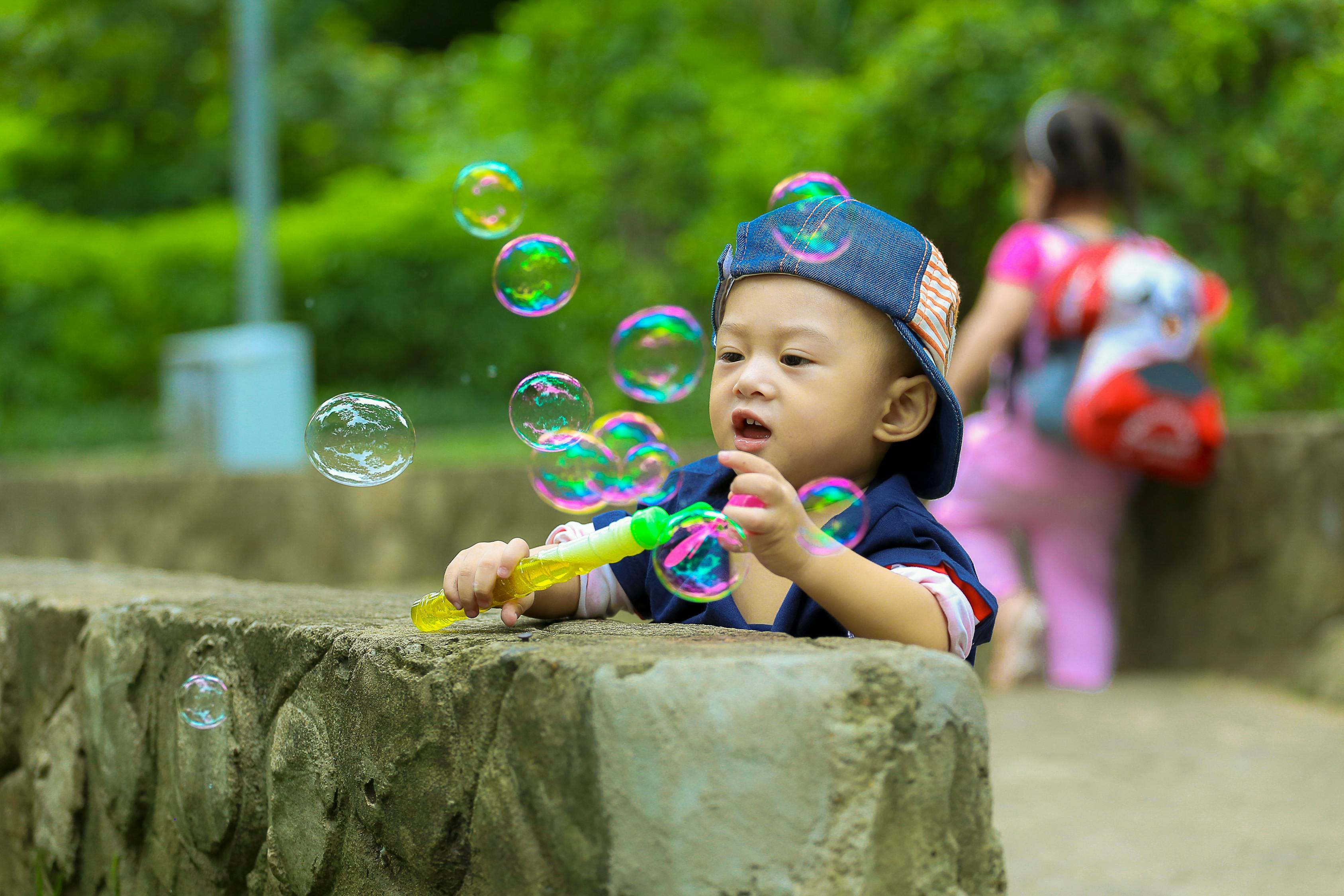 如何为您的宝宝选择一个美好名字，免费取名指南