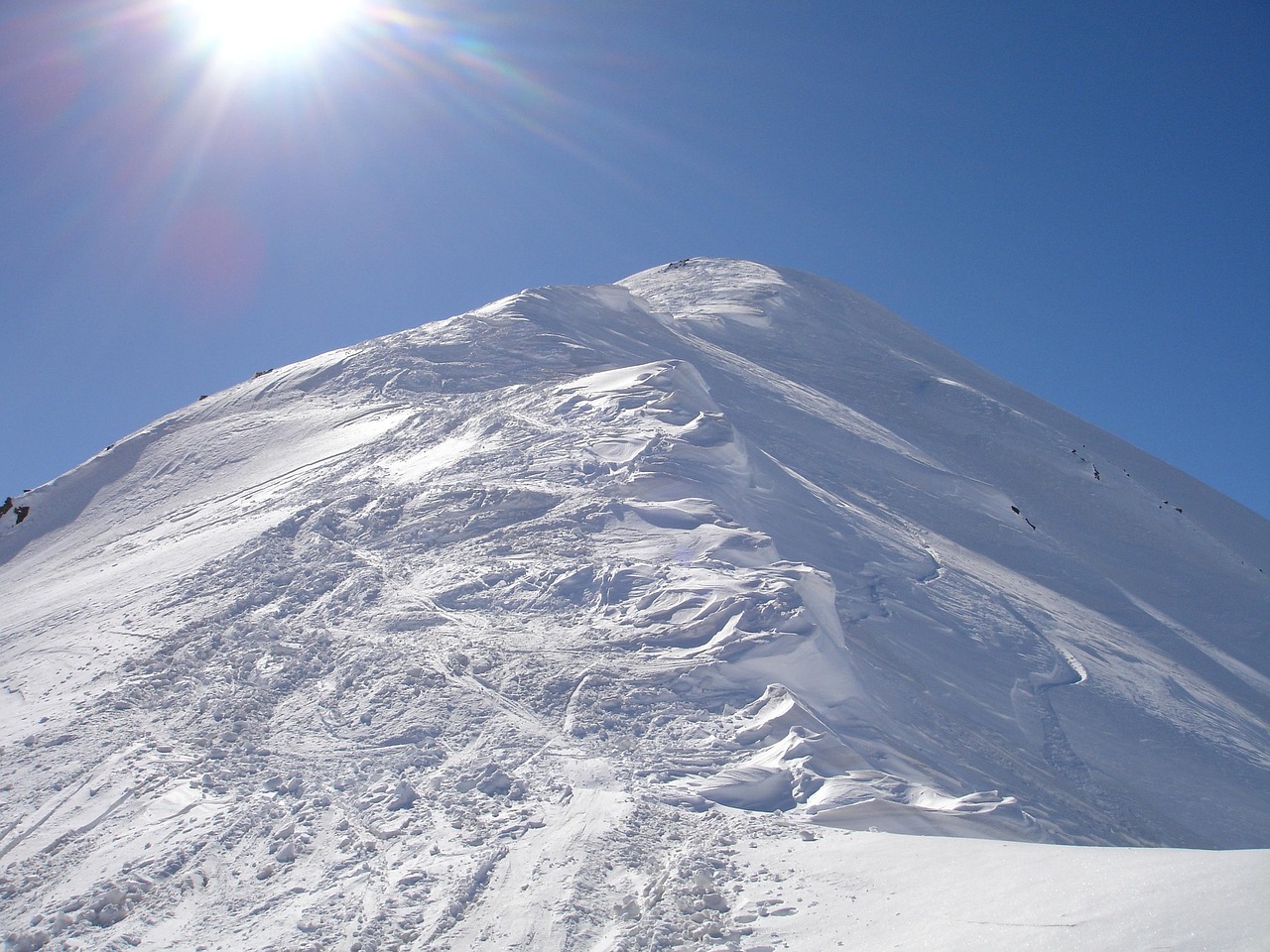 冰雪盛宴，激情四射，2024年冬奥会的举办地揭秘